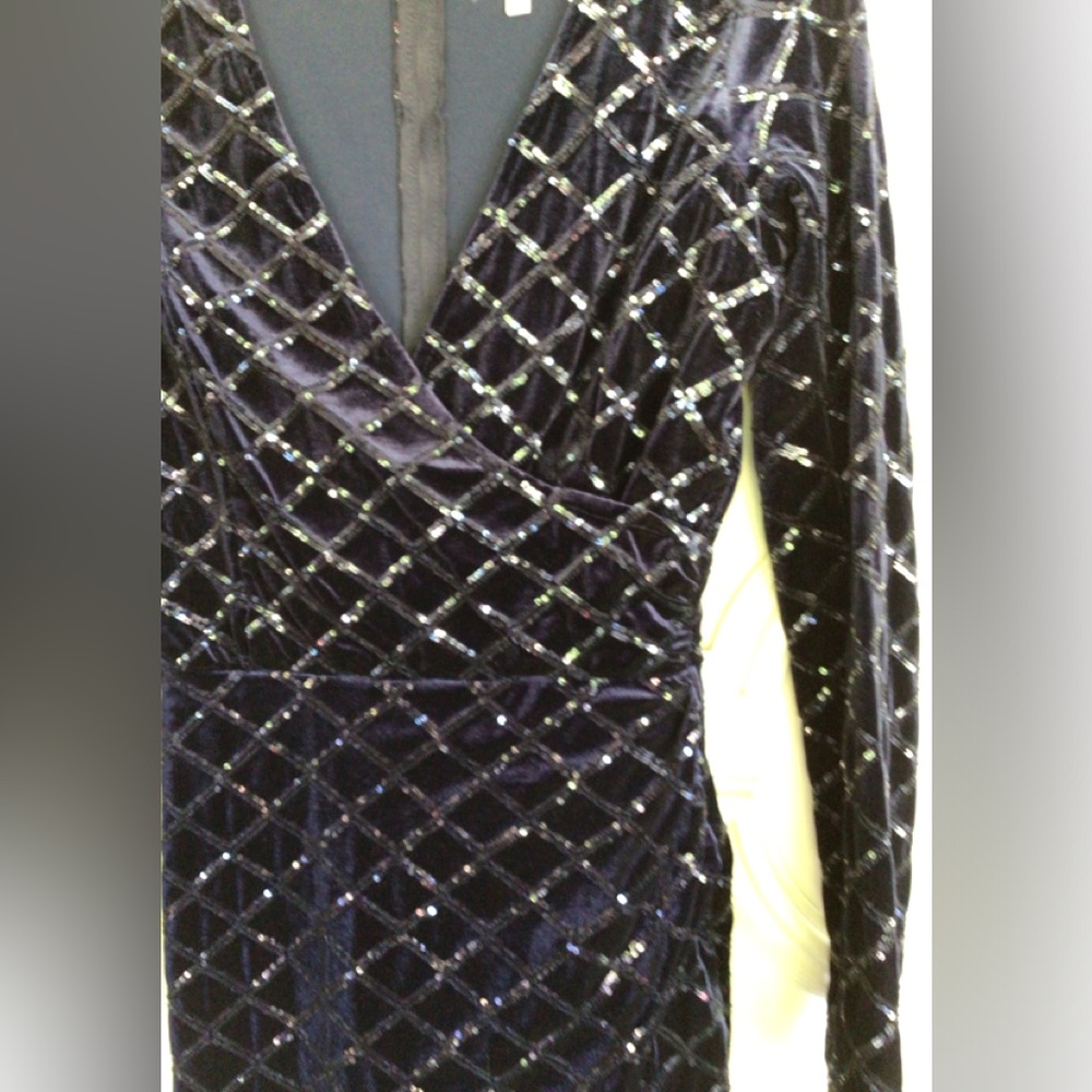 Honey and Rosie velvet sequin dress Size S